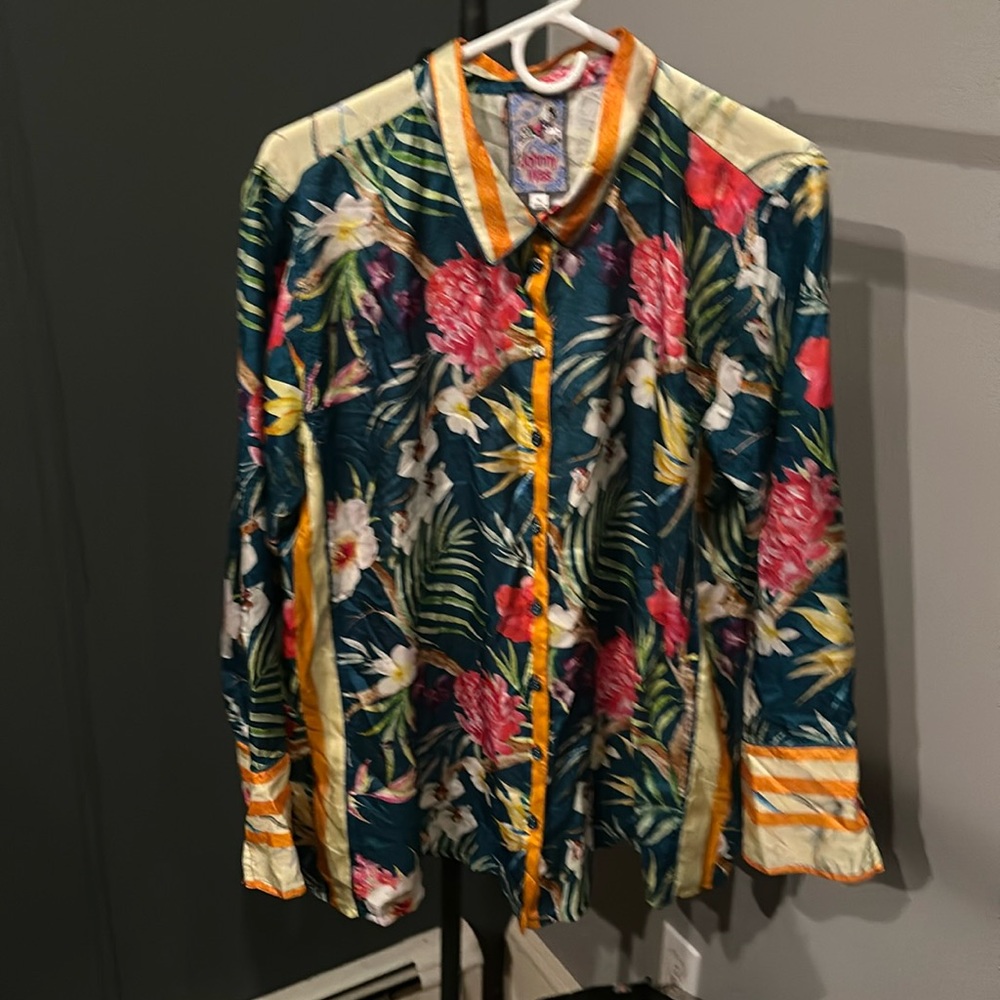 Johnny was silk button down